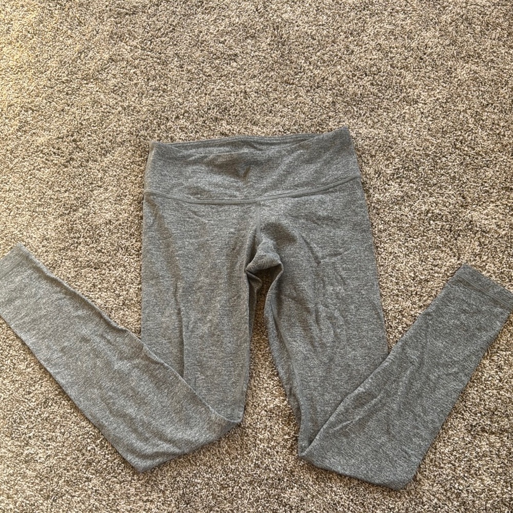 Lululemon Athletica Gray Leggings with Elastic Waistband